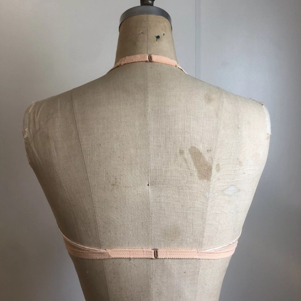 VINTAGE EYRS PARIS LACE BRA MADE IN FRANCE I. MAGNIN & CO ERES - Picture 4 of 10